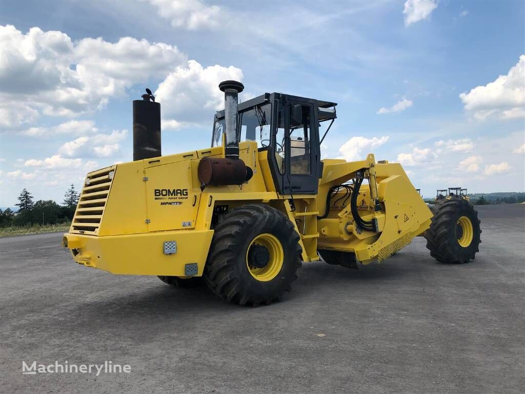 BOMAG MPH 122 recycler