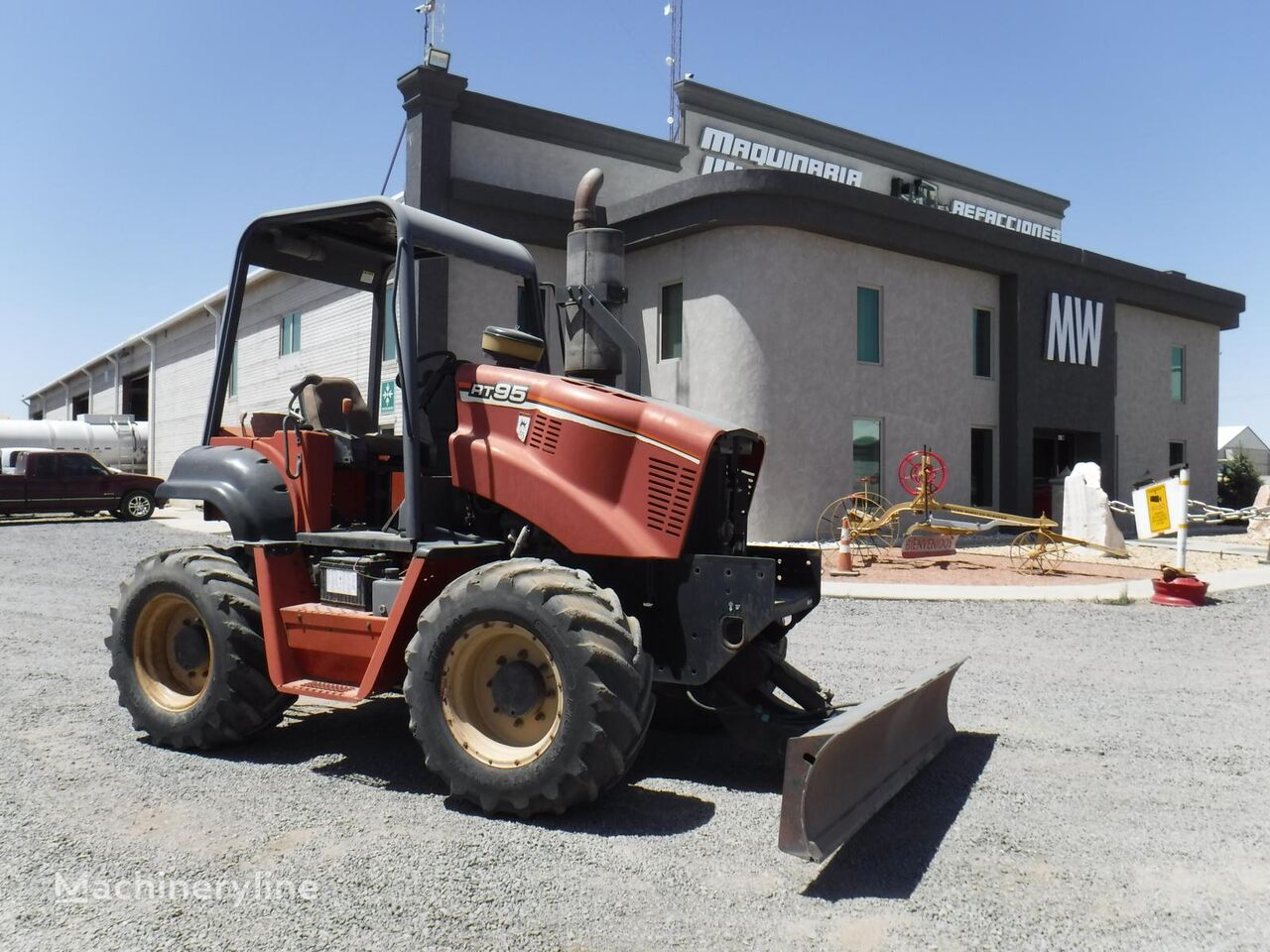 Ditch-Witch DITCH WITCH RT95M trencher