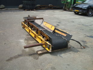 Gomaco belt conveyor