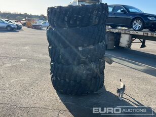 Tyres (5 of) Michelin / Neumáticos wheel loader tire